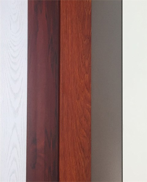 斷橋鋁顏色 斷橋鋁顏色